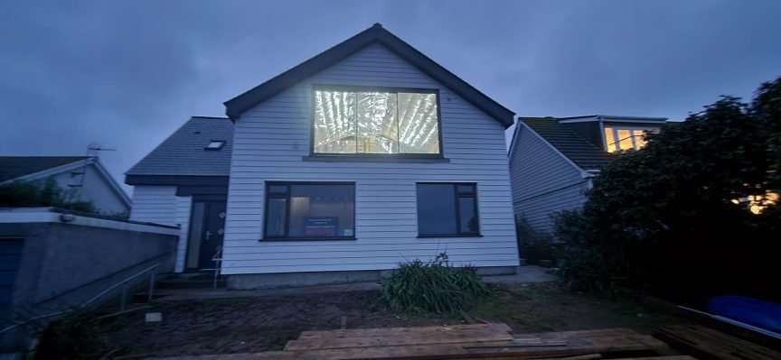 C01 white woodgrain Cedral lap Mevagissey